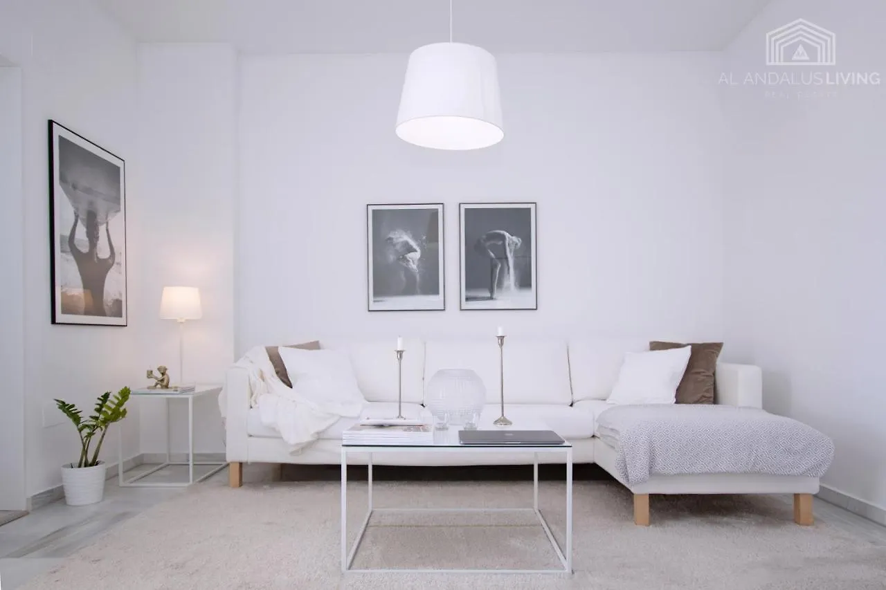 Apartment Scandinavian Seaview Terrace: Miraflores Beach Retreat Malaga