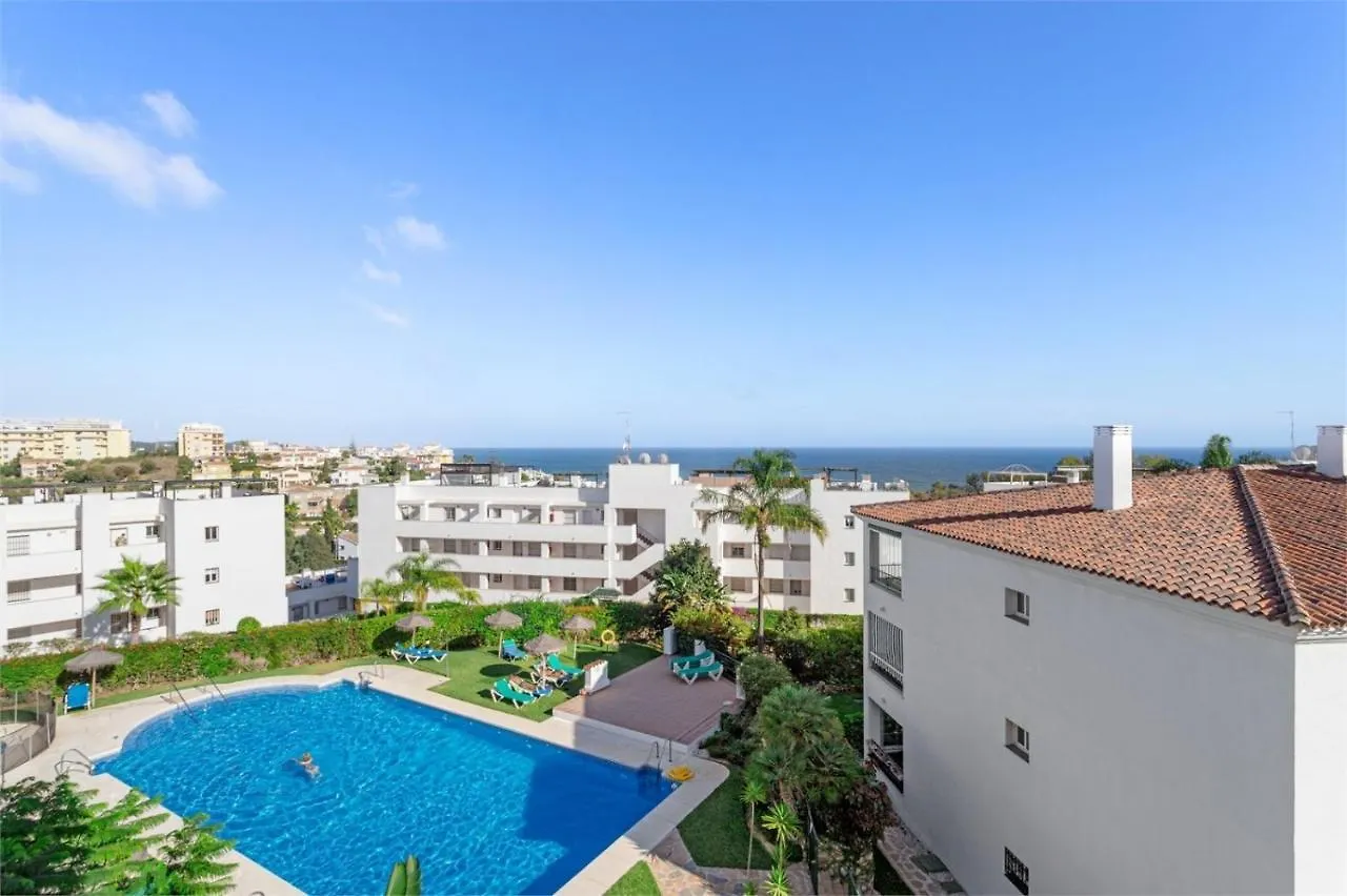 Scandinavian Seaview Terrace: Miraflores Beach Retreat Malaga
